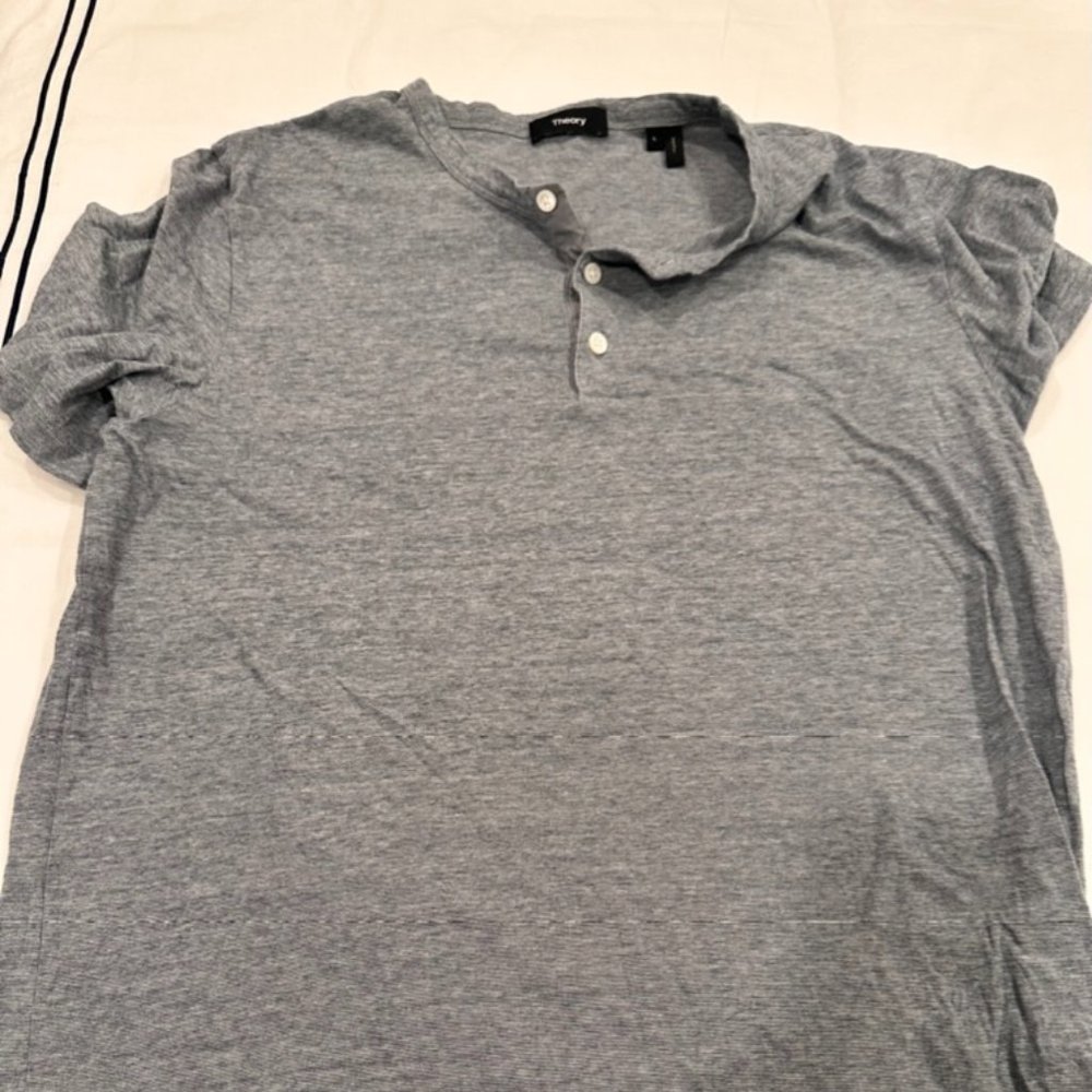 Theory - Grey shirt Size L